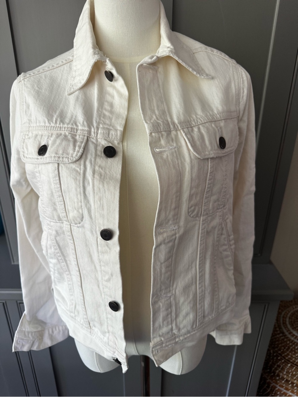 Able White Denim Jacket with Dark Buttons